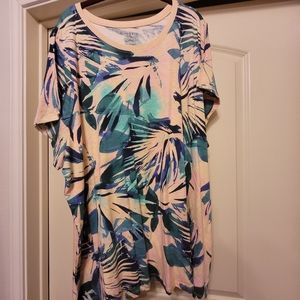 TORRID nwt floral tshirt, new, 5x